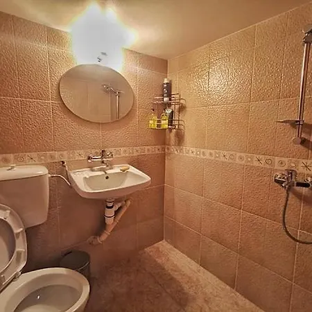 Къща За Гости Катрин Veliko Tŭrnovo Exterior photo